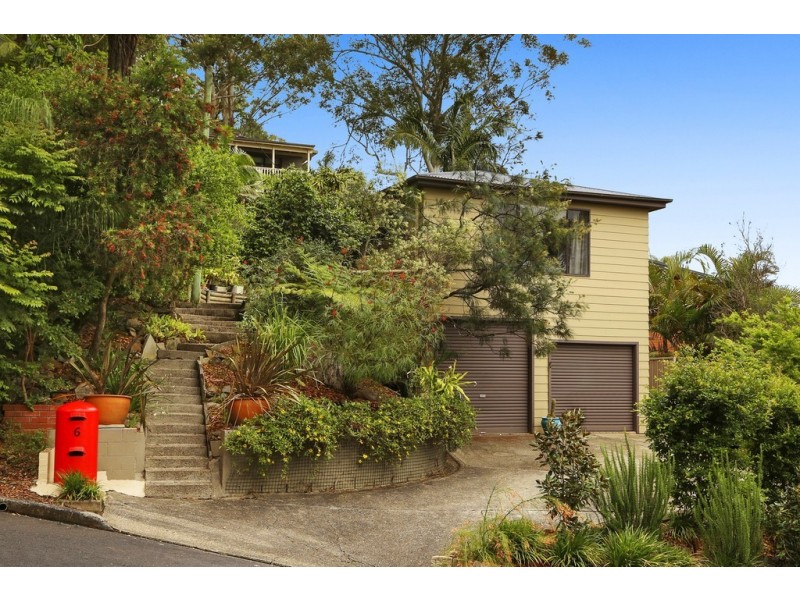 6 Leonie Parade, Green Point NSW 2251