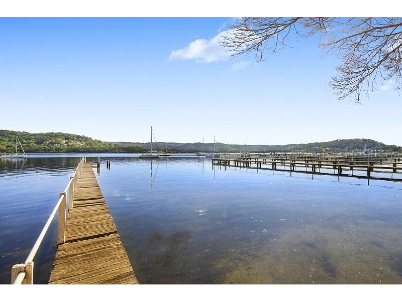 26 Eulalia Avenue, Point Frederick NSW 2250