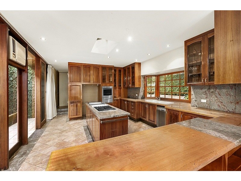 26 Eulalia Avenue, Point Frederick NSW 2250