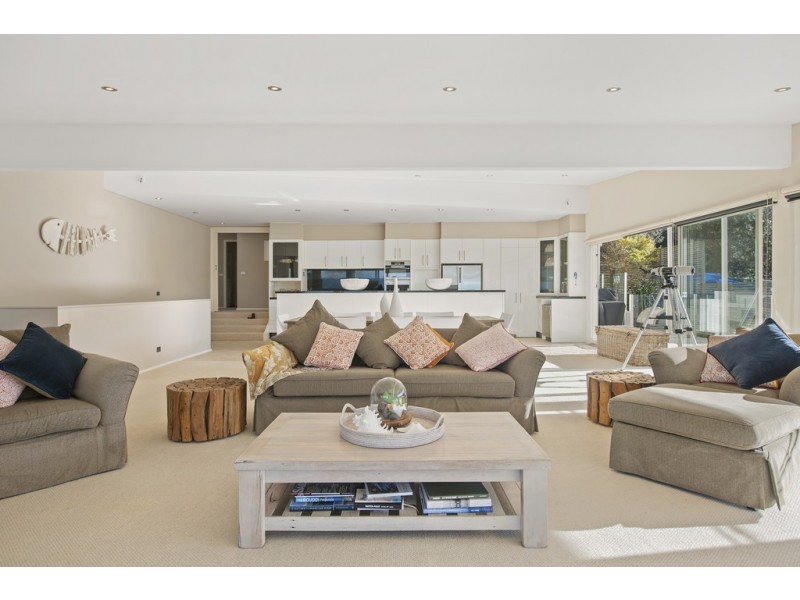 78 Beach Drive, Killcare NSW 2257