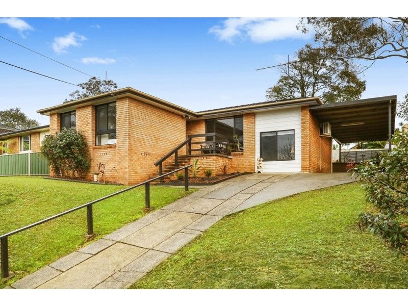 16 Barkala Street, Lisarow NSW 2250