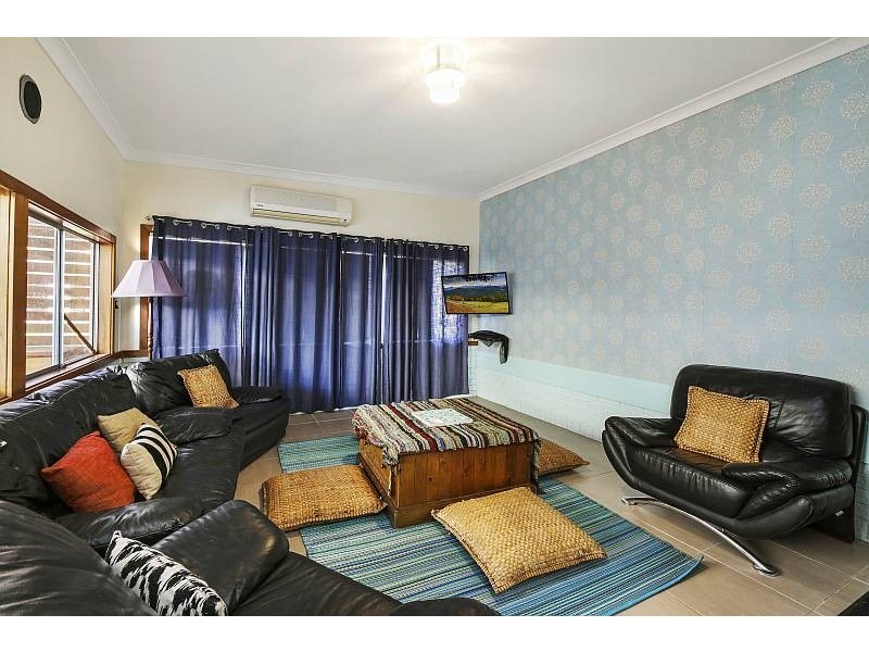 423 Wards Hill Road, Empire Bay NSW 2257