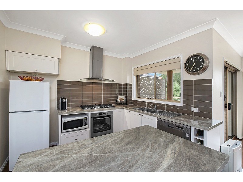 4/3-5 Shortland Street, Point Frederick NSW 2250