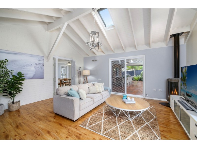 8 Verden Close, Green Point NSW 2251