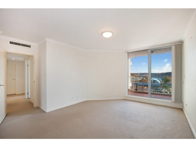 303/97-99 John Whiteway Drive, Gosford NSW 2250