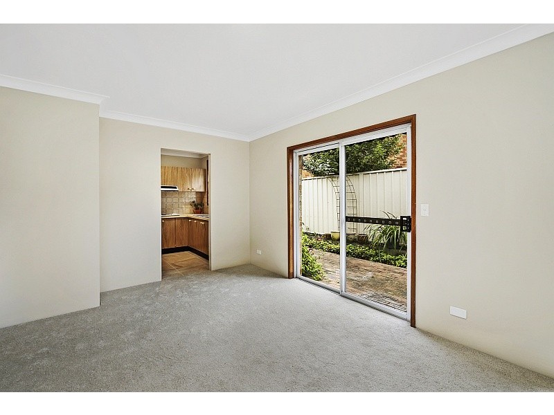 4/22-24 Russell Street, East Gosford NSW 2250