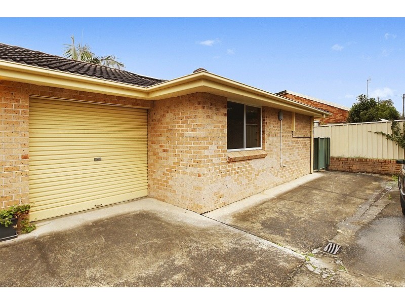 4/22-24 Russell Street, East Gosford NSW 2250