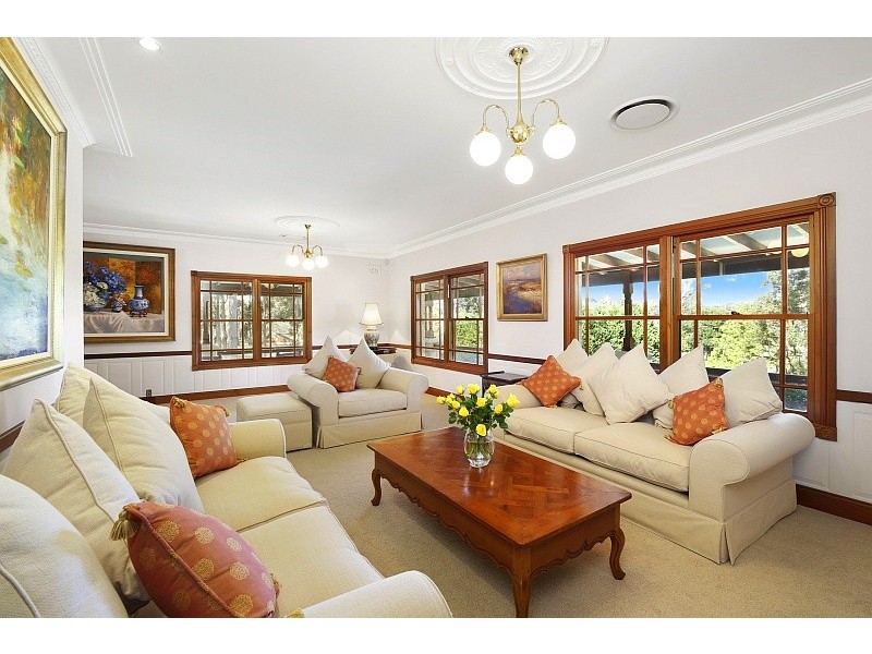 111 Picketts Valley Road, Picketts Valley NSW 2251