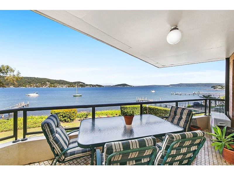 10/1 Wharf Street, East Gosford NSW 2250