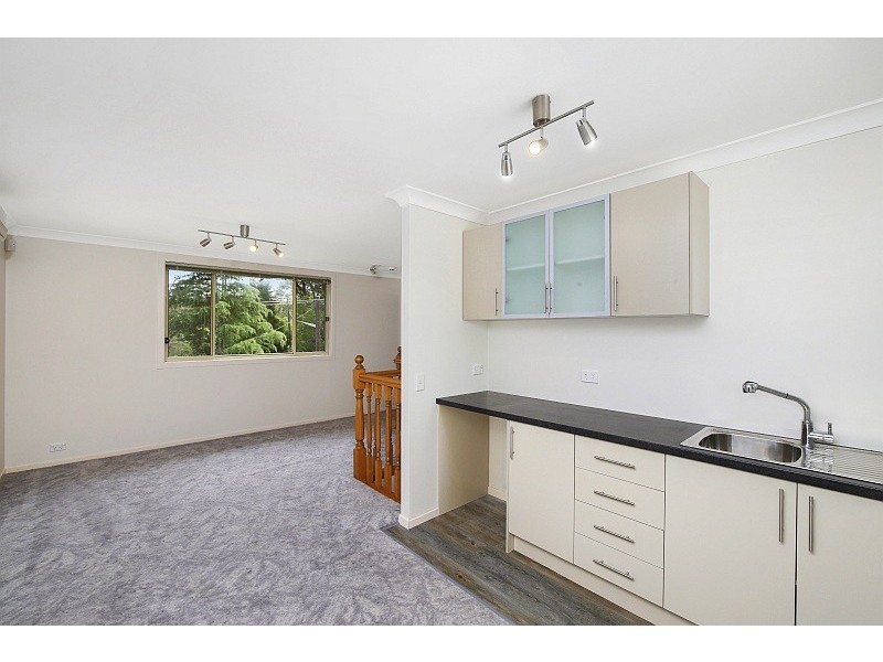 15 Reeves Street, Narara NSW 2250