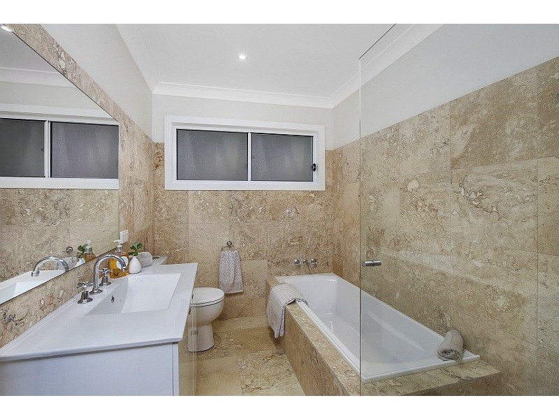81 Emma James Street, East Gosford NSW 2250