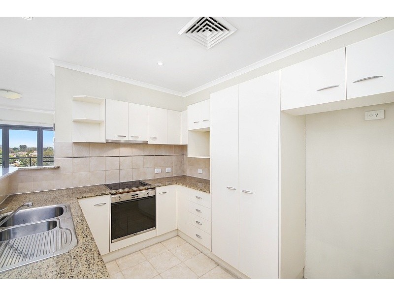 8/6-10 Broadview Avenue, Gosford NSW 2250