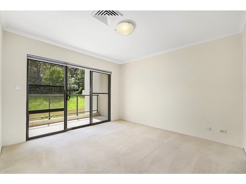 8/6-10 Broadview Avenue, Gosford NSW 2250