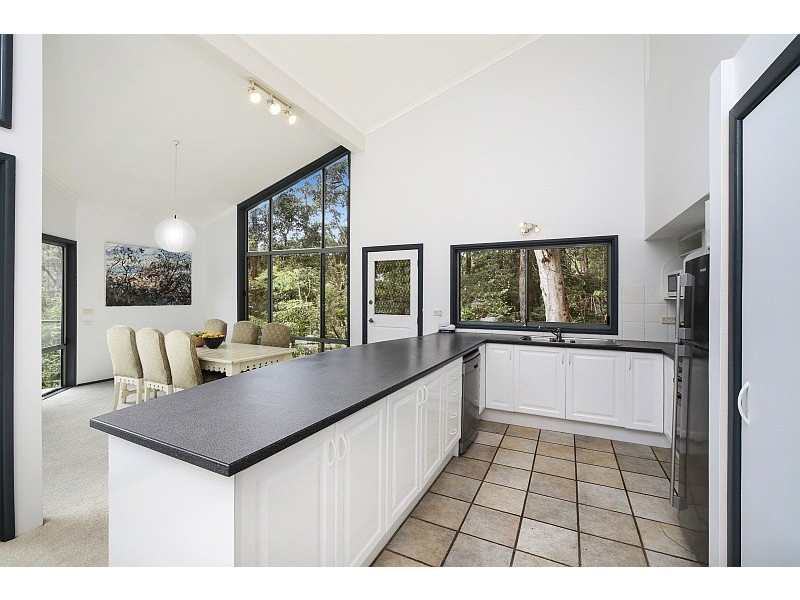 104 Ridgway Road, Avoca Beach NSW 2251