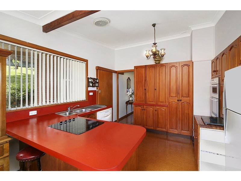 54 Lushington Street, East Gosford NSW 2250