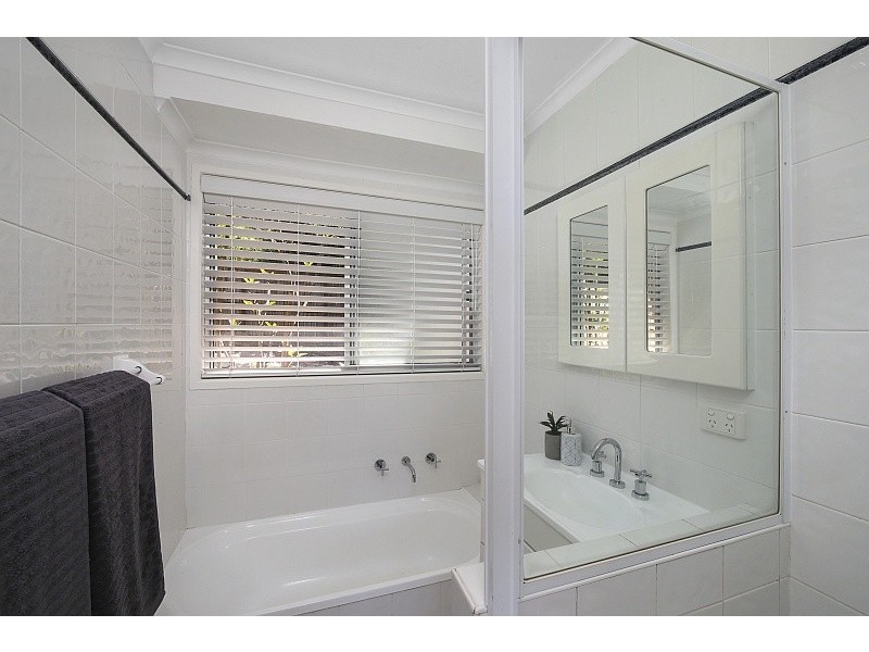 65 Emma James Street, East Gosford NSW 2250