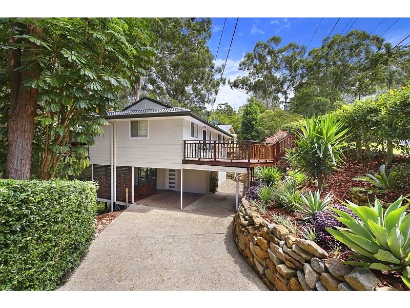 62 Bay View Avenue, East Gosford NSW 2250