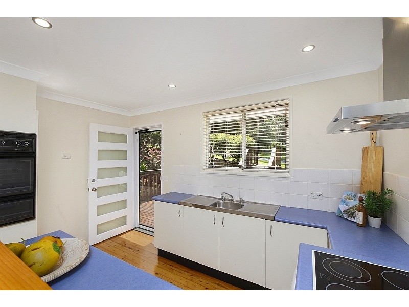 62 Bay View Avenue, East Gosford NSW 2250