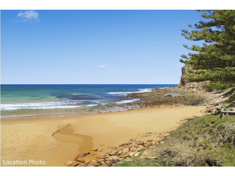 16 Bombi Road South, Macmasters Beach NSW 2251