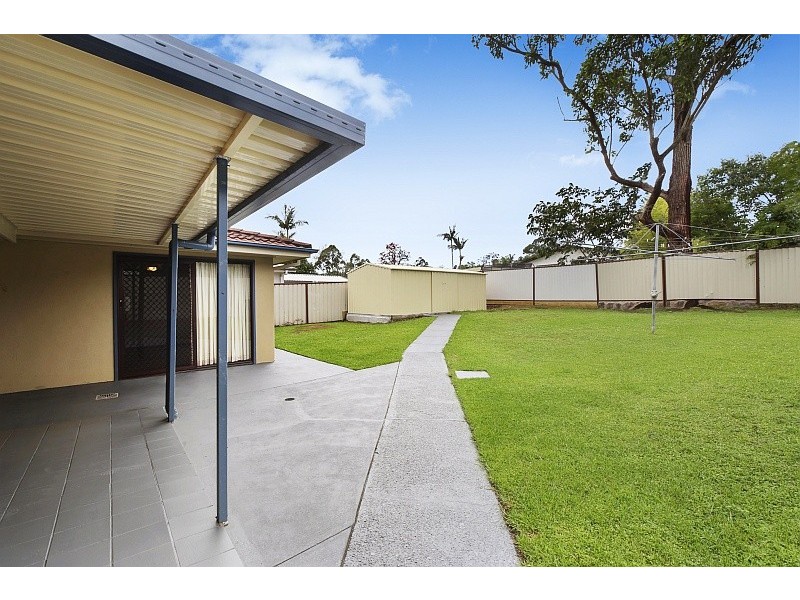 72 North Crescent, Wyoming NSW 2250