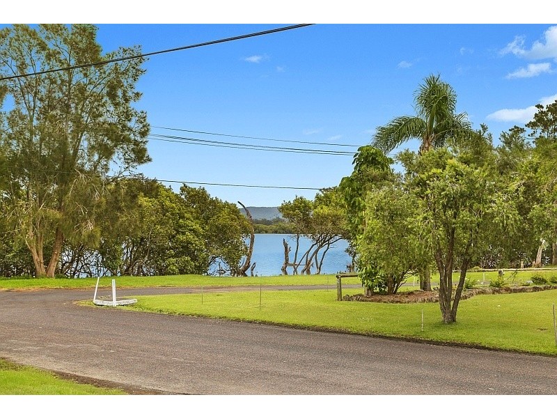 2/19 Weatherly Parade, St Huberts Island NSW 2257