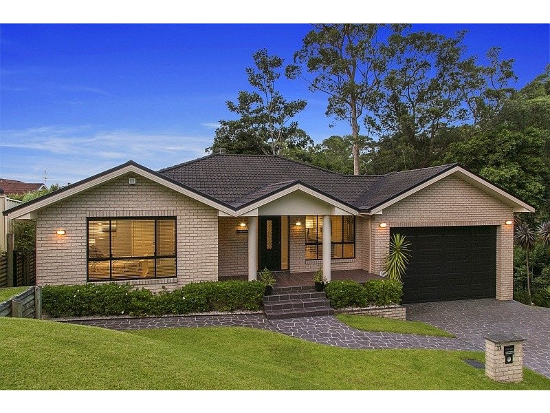 13 Beray Close, Lisarow NSW 2250