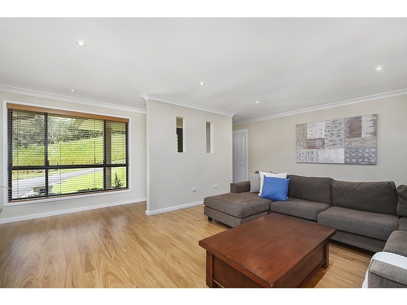 13 Beray Close, Lisarow NSW 2250