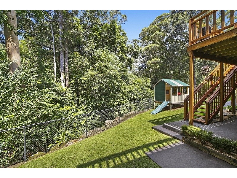 13 Beray Close, Lisarow NSW 2250