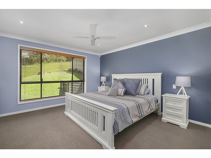 13 Beray Close, Lisarow NSW 2250
