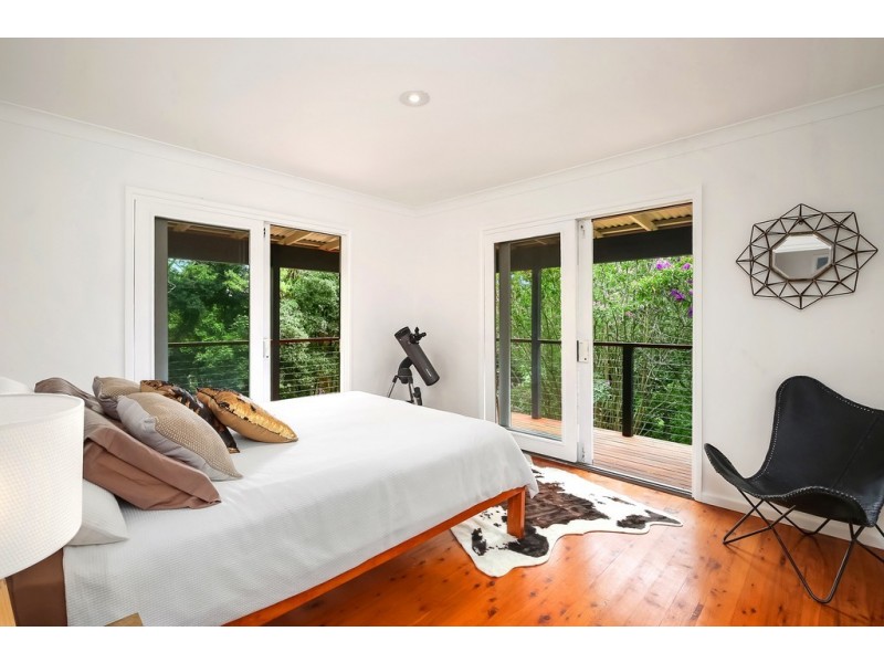 230 Oak Road, Matcham NSW 2250