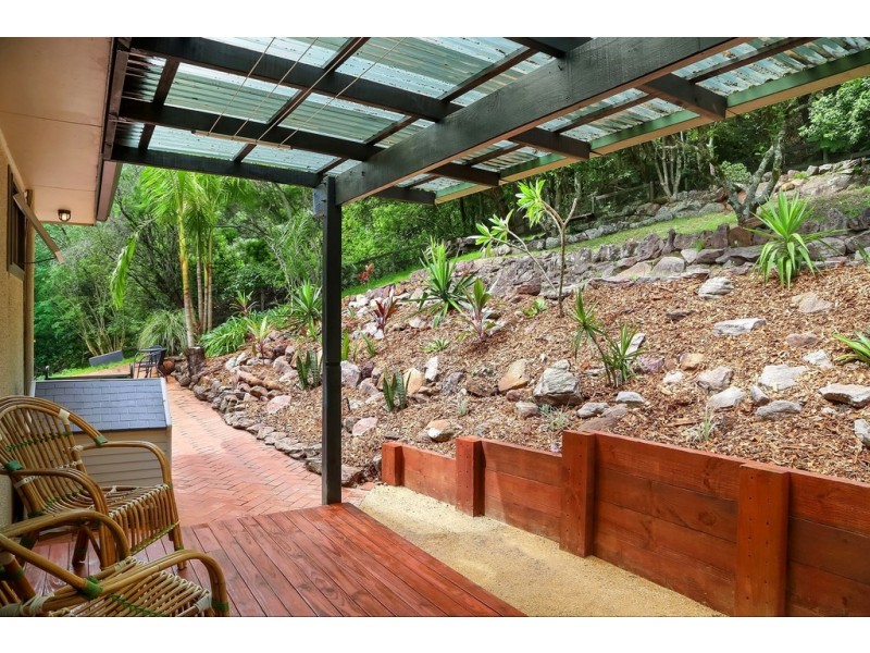 230 Oak Road, Matcham NSW 2250