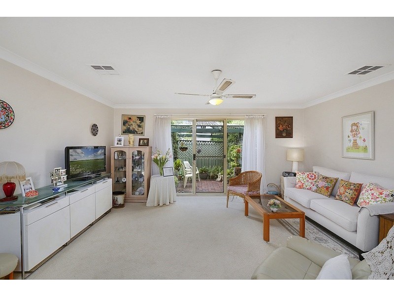 2/36 Adelaide Street, East Gosford NSW 2250