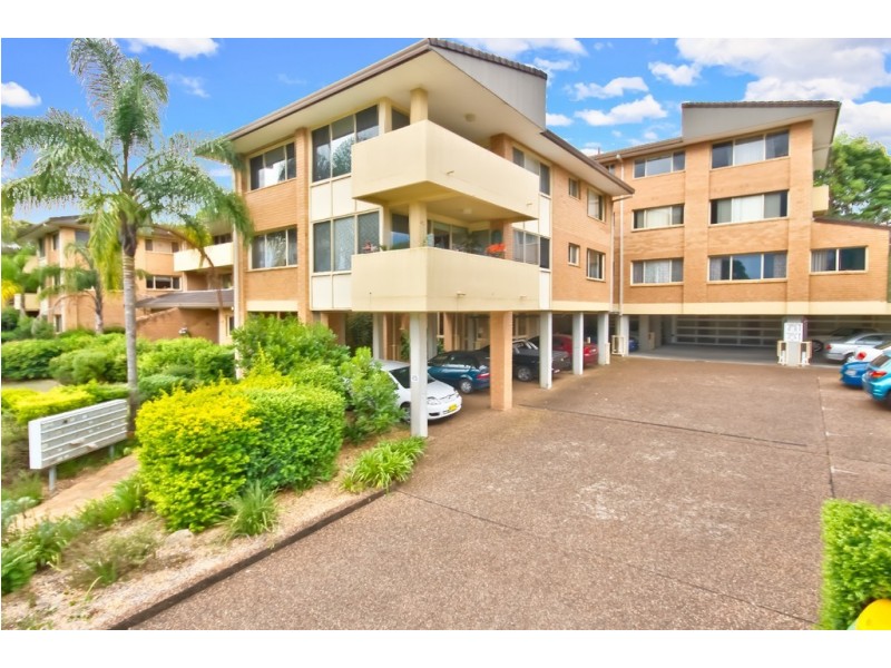 10/39-43 Melbourne Street, East Gosford NSW 2250