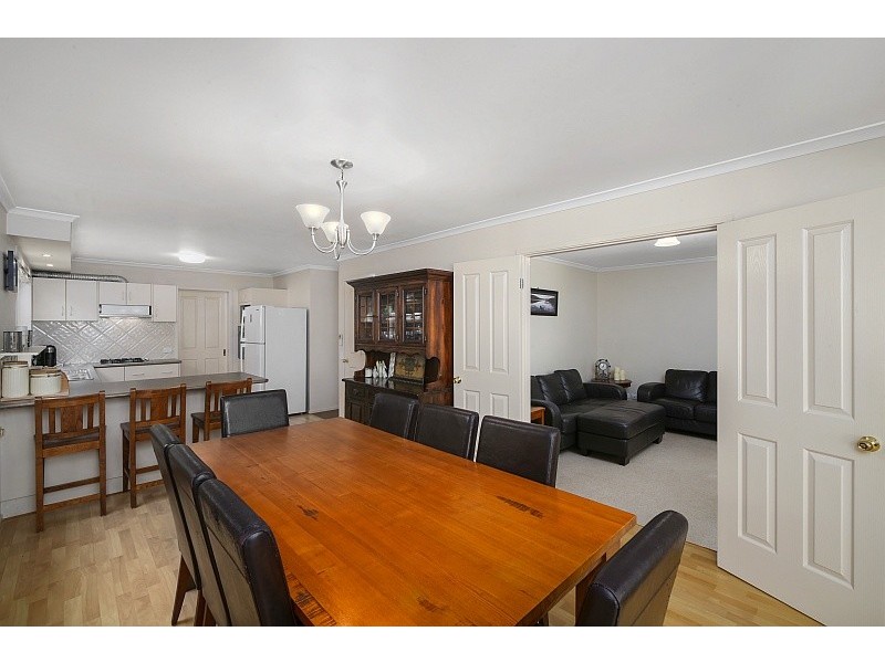 16 Coolawin Circle, Narara NSW 2250