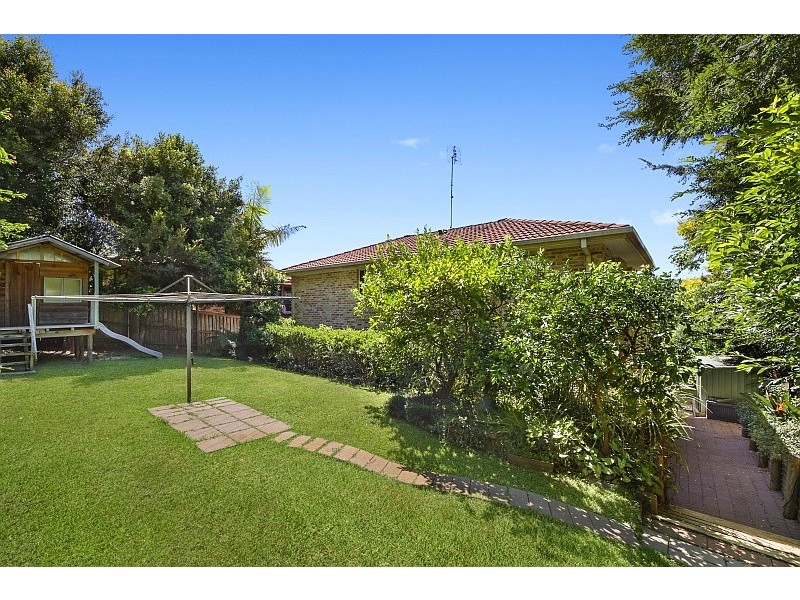 16 Coolawin Circle, Narara NSW 2250