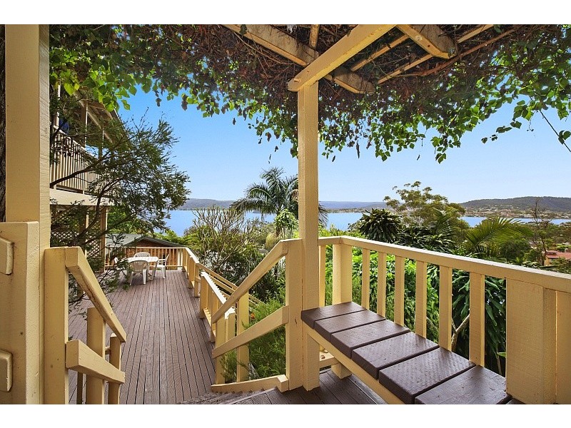 6A Leonie Parade, Green Point NSW 2251