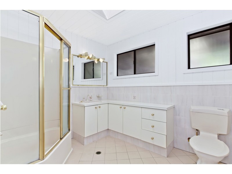 6A Leonie Parade, Green Point NSW 2251