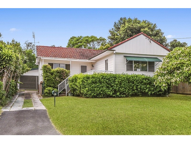 15 Webb Street, East Gosford NSW 2250