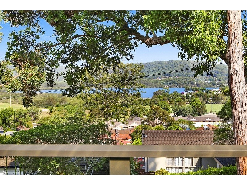 66 Lushington Street, East Gosford NSW 2250