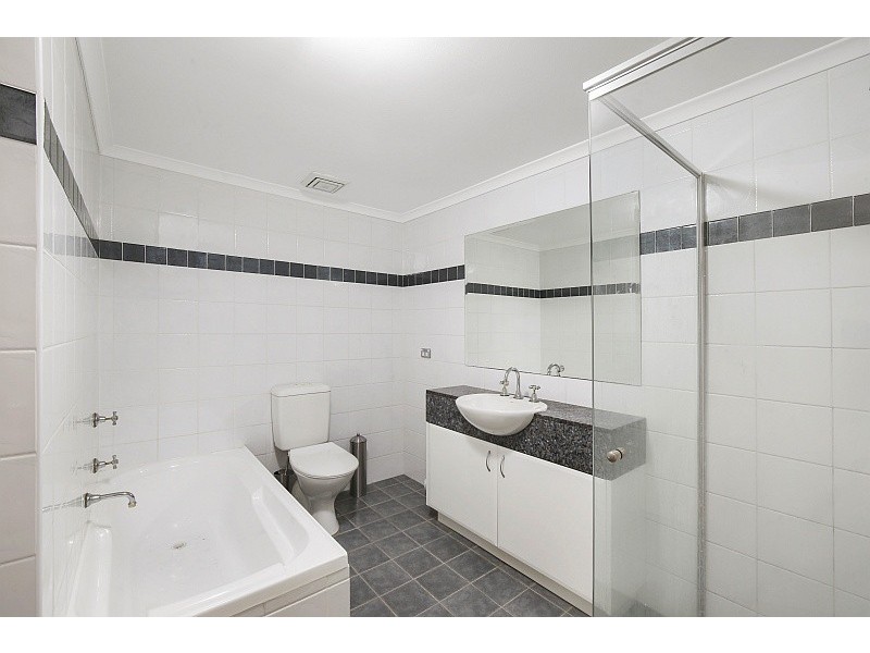 41/92 John Whiteway Drive, Gosford NSW 2250