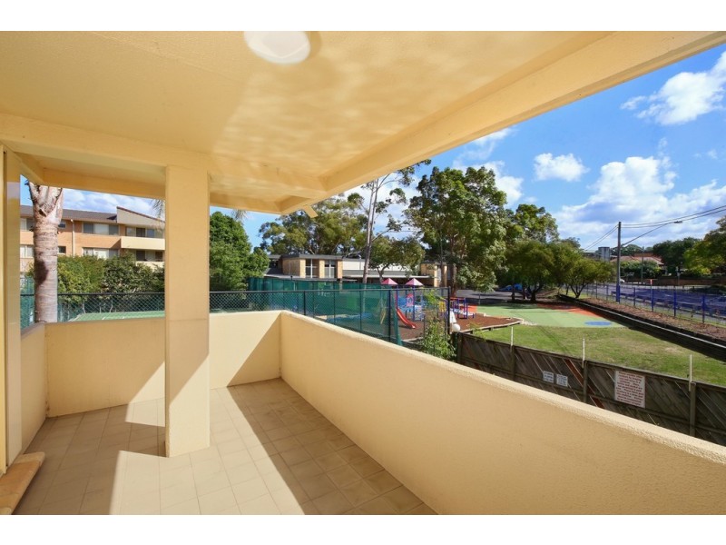 17/39-43 Melbourne Street, East Gosford NSW 2250