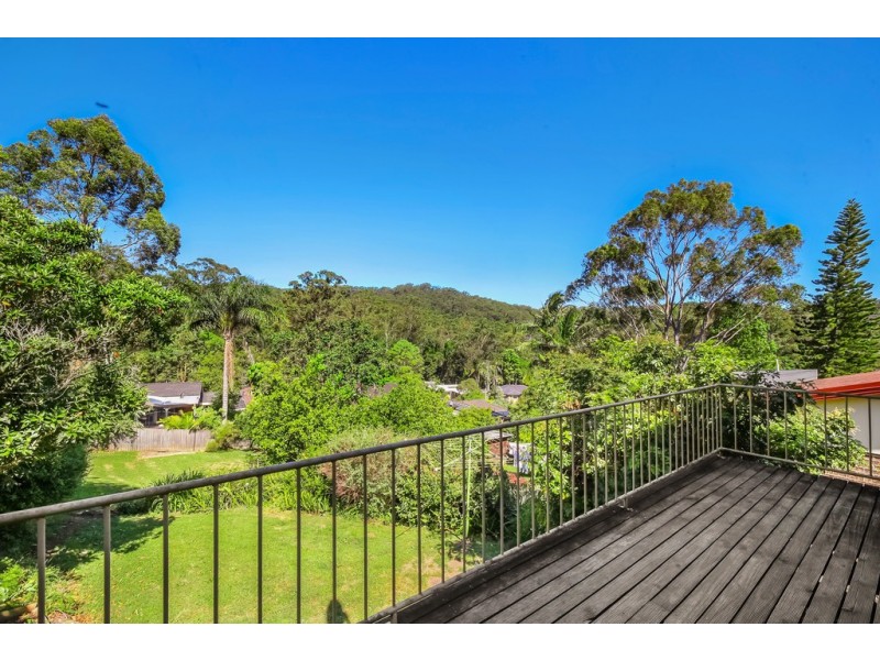 11 Belina Avenue, Wyoming NSW 2250