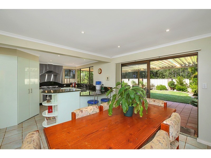 31 Kenmare Road, Green Point NSW 2251