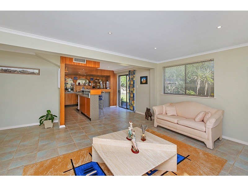 31 Kenmare Road, Green Point NSW 2251