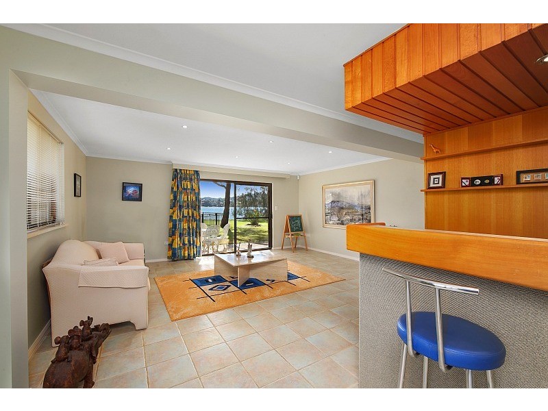 31 Kenmare Road, Green Point NSW 2251