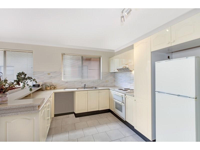 5/105 Henry Parry Drive, Gosford NSW 2250