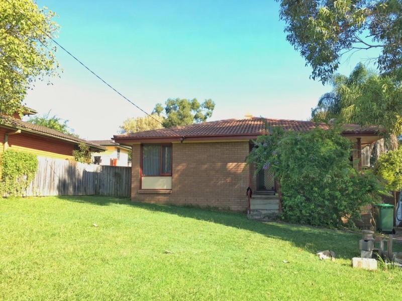 66 Cary Street, Wyoming NSW 2250