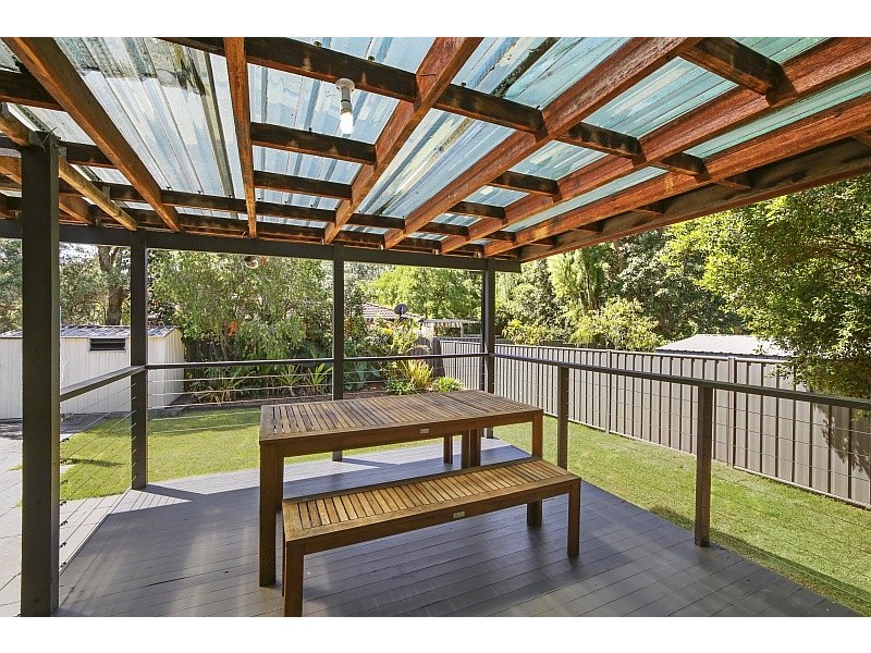 1 Willow Road, Springfield NSW 2250