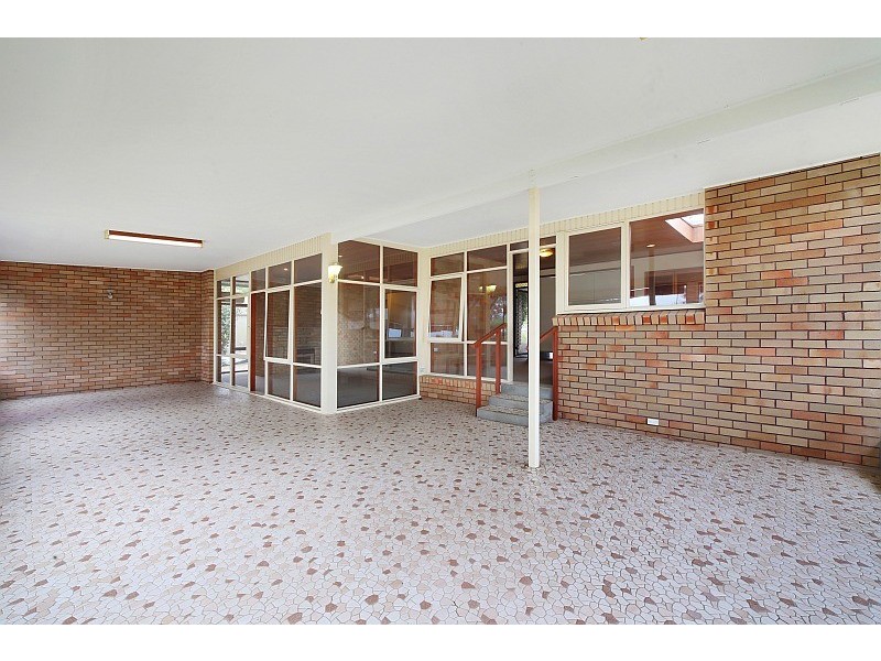 44 Asca Drive, Green Point NSW 2251