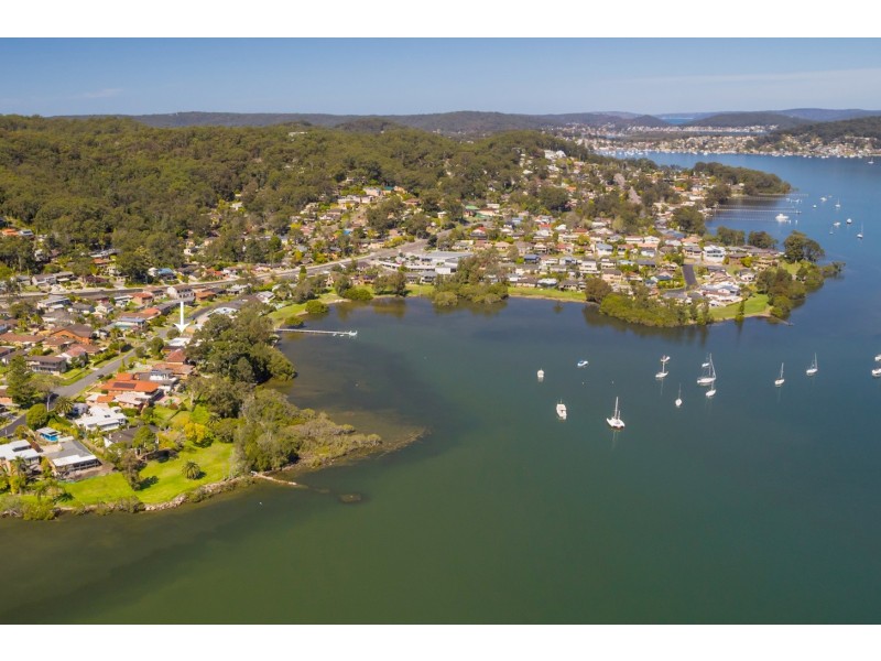 44 Asca Drive, Green Point NSW 2251